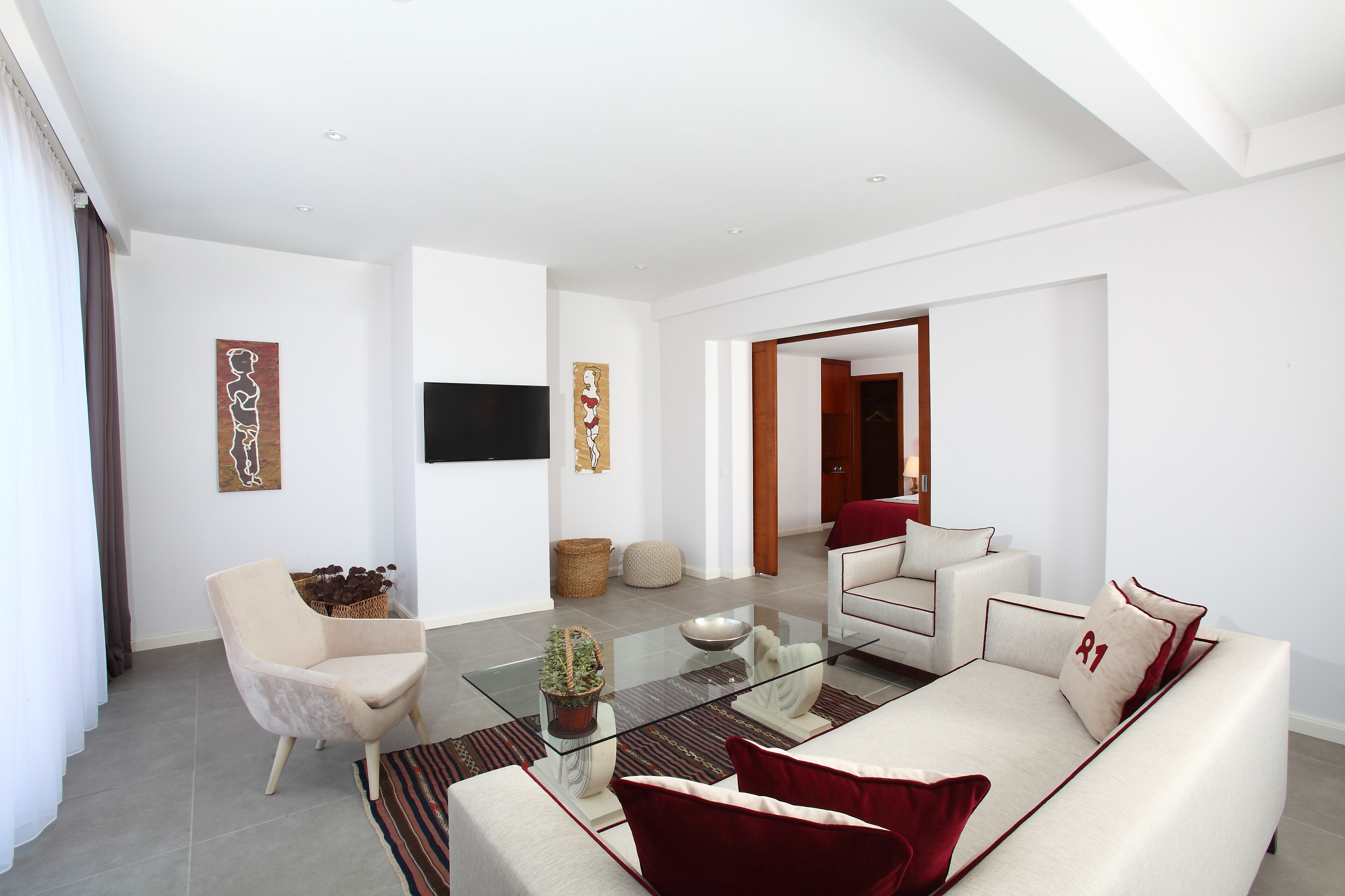 suite 81 | 1 bedroom, premium bedding, minibar, in-room safe