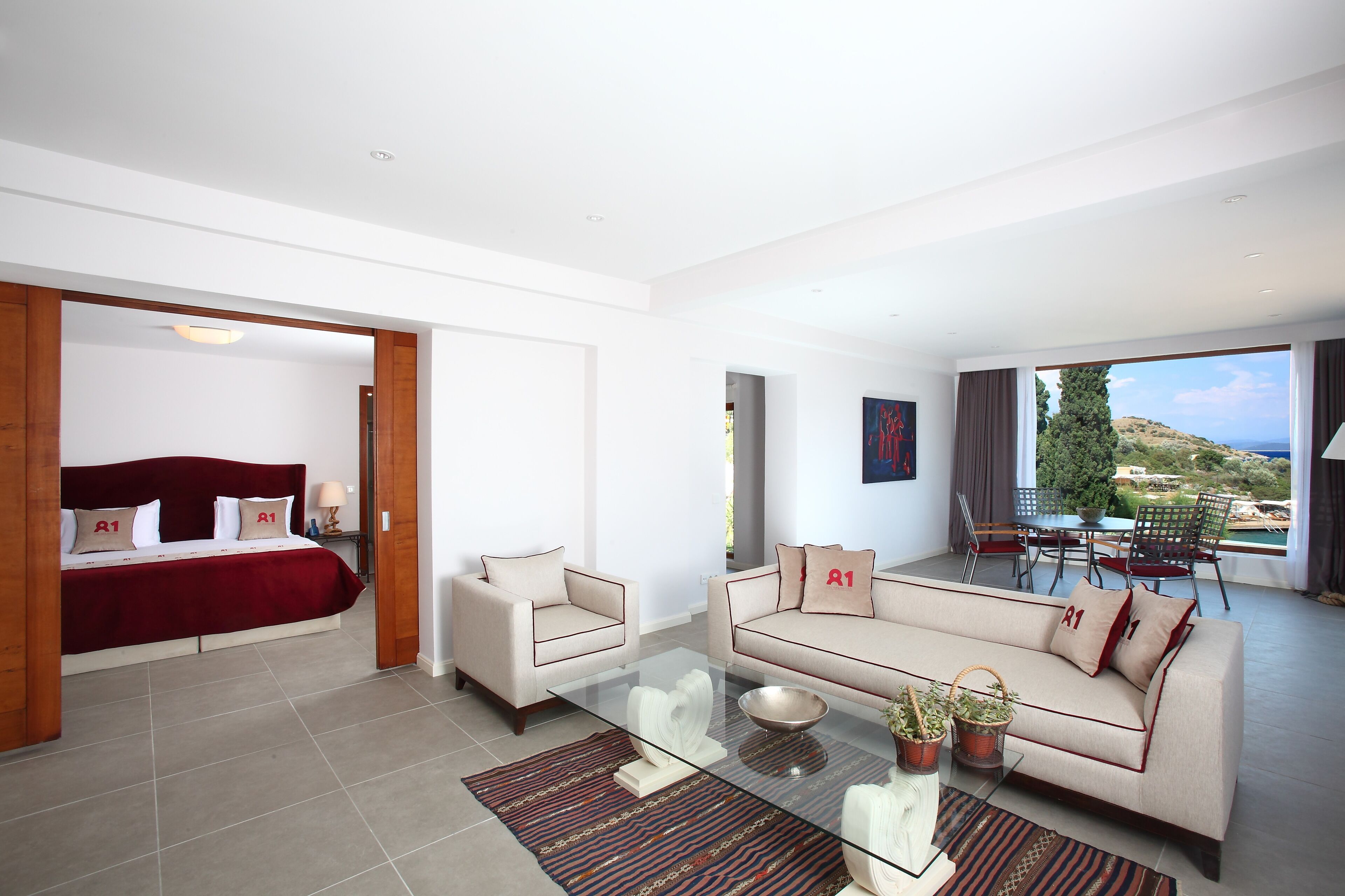 suite 81 | 1 bedroom, premium bedding, minibar, in-room safe