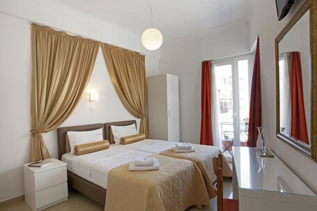 Metropolis Hotel - Image 30