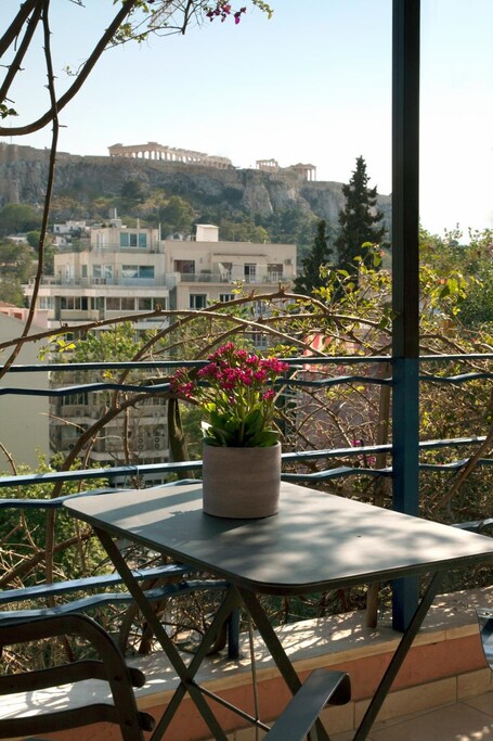 Metropolis Hotel - Image 13