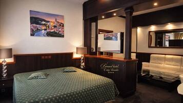 Suíte | Área de estar | TV LED