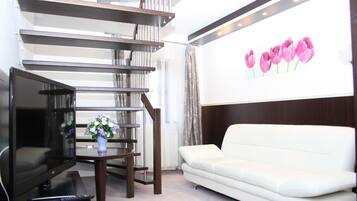 Duplex Suite with Castle View | Living room | LED TV