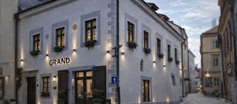 Hotel Grand