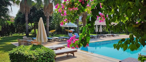 Tempat makan outdoor