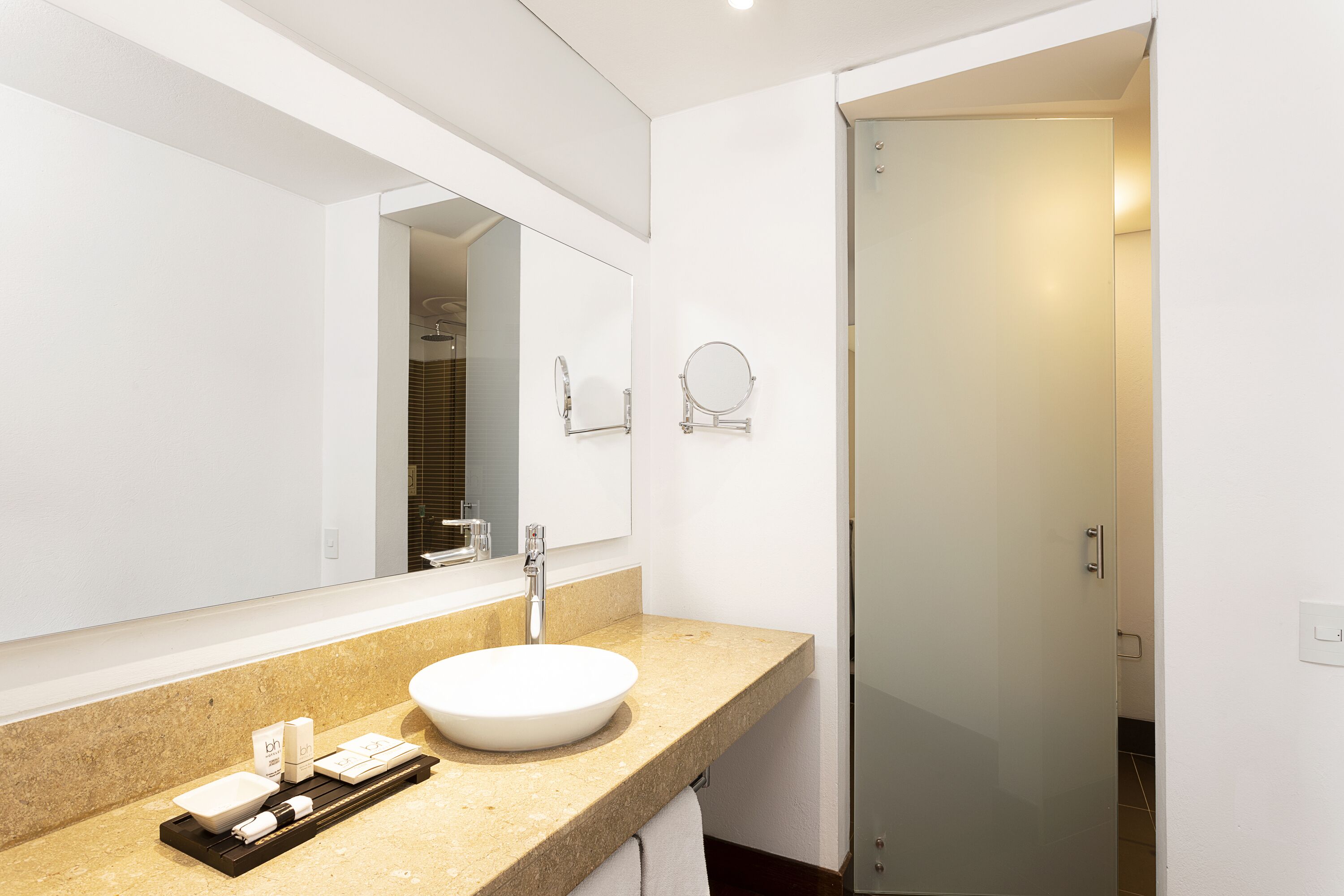 Photo - Hotel bh La Quinta