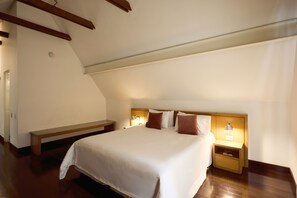 Traditional Room | Premium bedding, minibar, in-room safe, desk - Bh la Quinta- Suites (Bogotá)