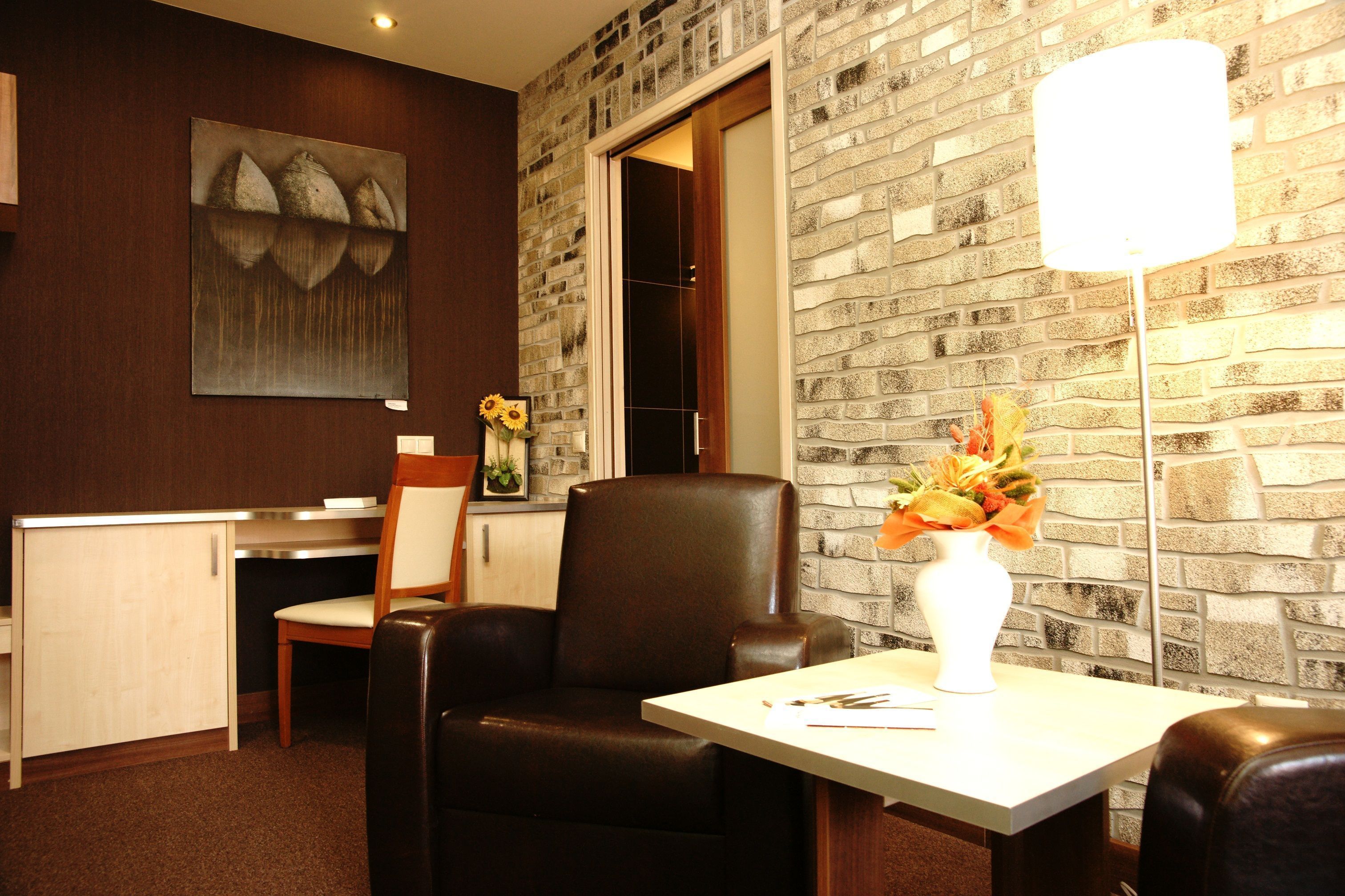 Deluxe Double Room | Pillowtop beds, in-room safe, desk, blackout drapes