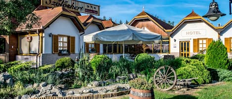 Façade de lâhĂ©bergement