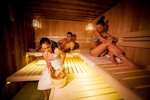 Turkish bath/hammam