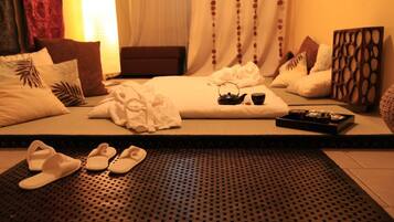 Körperbehandlungen, Warmsteinmassagen, Sportmassagen