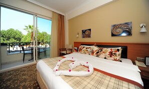 Comfort Double Room, Balcony - Yacht Bohéme Hotel - Adults Only (Fethiye)