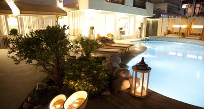 Yacht Bohéme Hotel - Adults Only