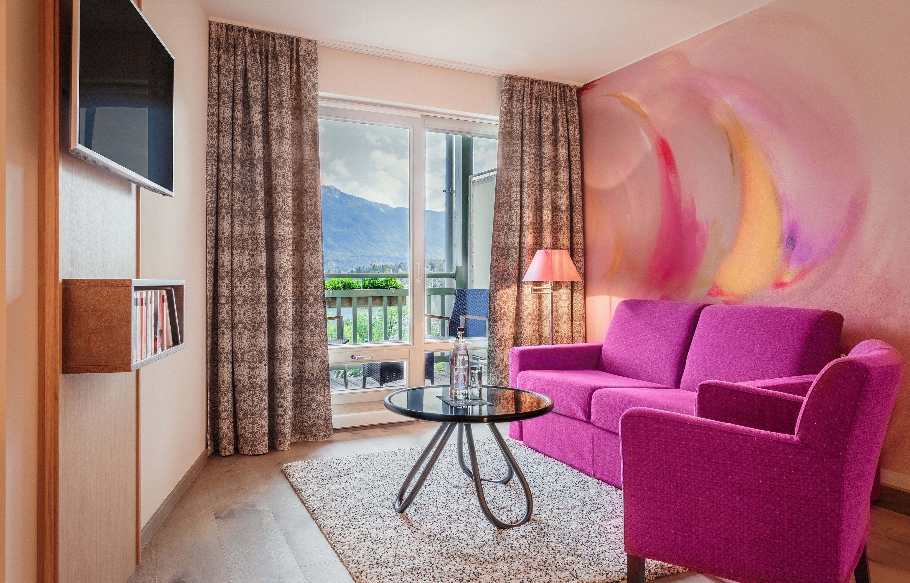 Standard Room (Mittagskogel) | Hypo-allergenic bedding, minibar, in-room safe, desk