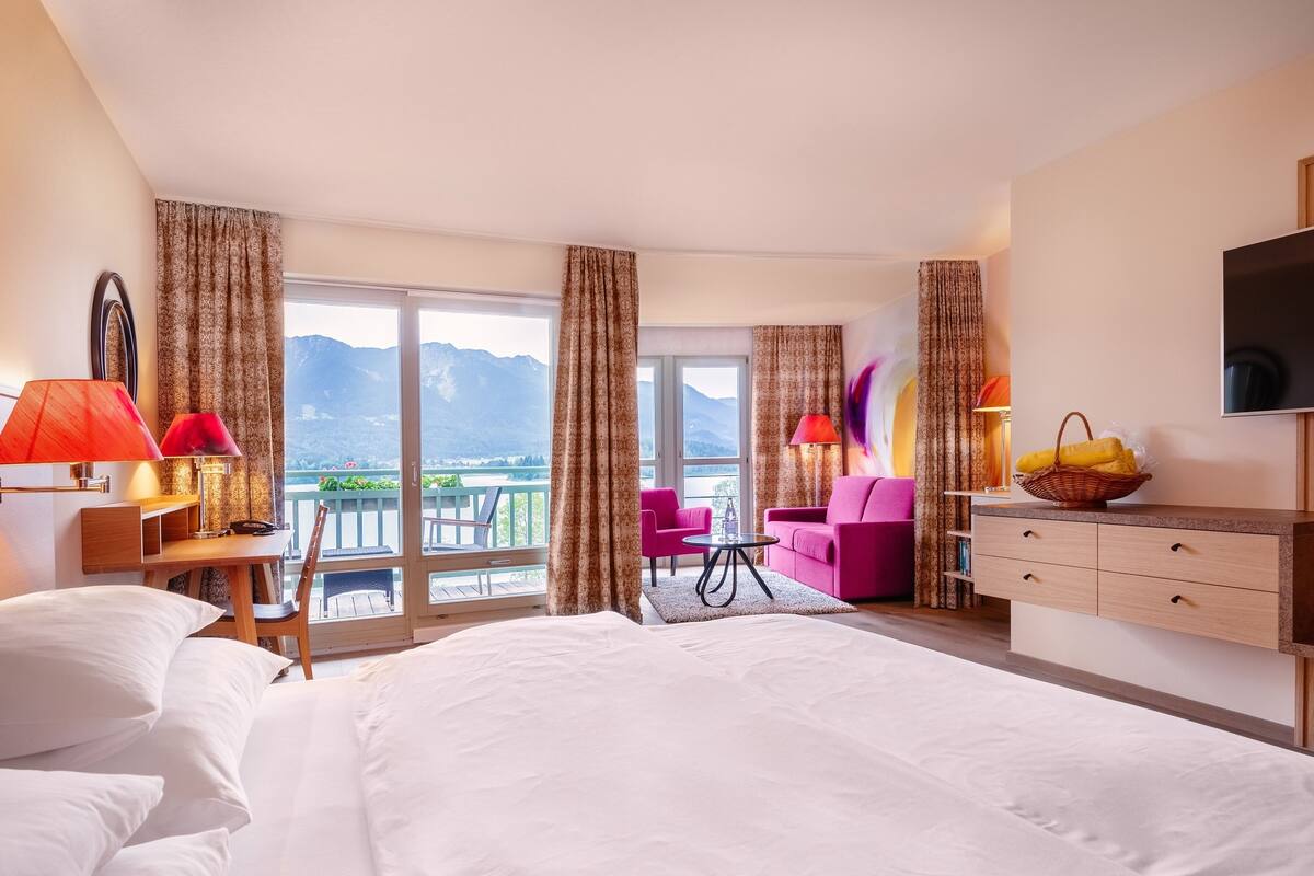 premium room (mittagskogel) | view from room