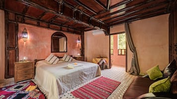 Egyptian cotton sheets, Select Comfort beds, minibar, in-room safe