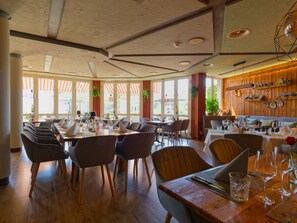 Restaurant - Seehotel Riviera at Lake Lucerne (Gersau)