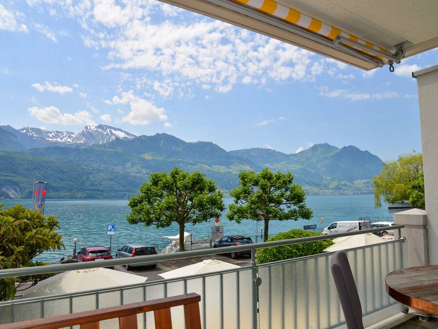 In-room safe, desk, soundproofing, WiFi