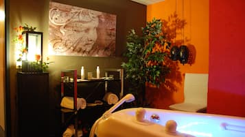 Massage/treatment rooms