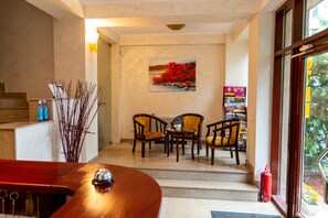 Lobby - Cantemir (Bucharest)