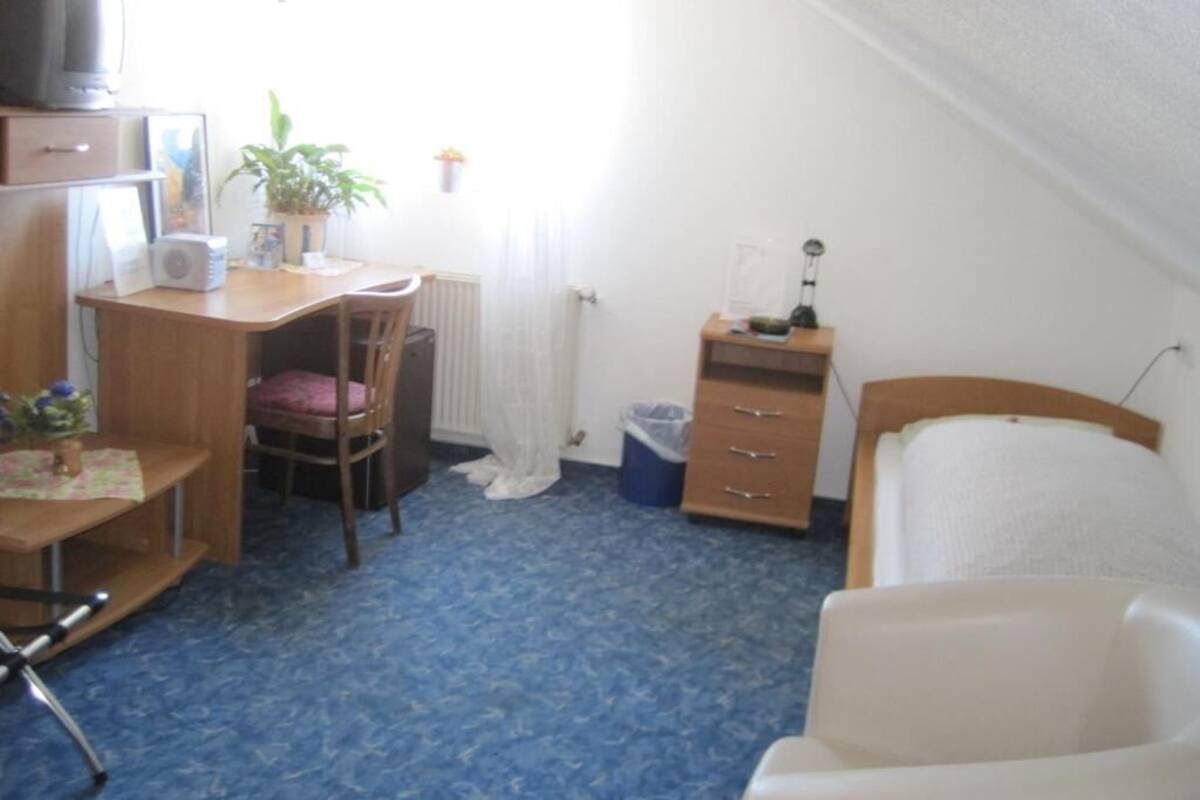 Chambre Simple | Coin séjour