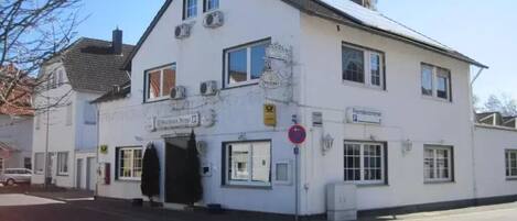 Voorkant van accommodatie