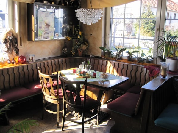 บริการอาหารเย็น