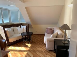 TV - Hotel Csejtei (Feldbach)