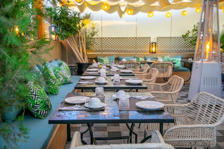 Se sirven almuerzos y cenas