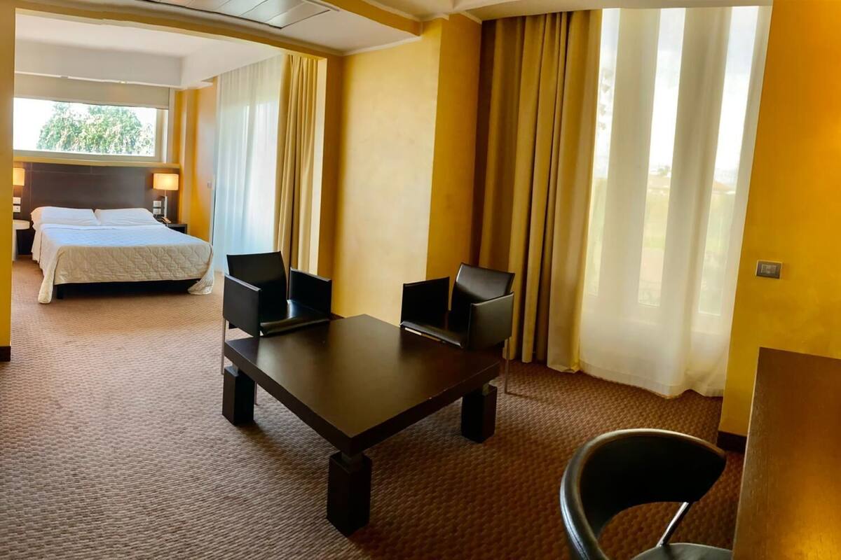 Superior Suite, 1 Double Bed | Minibar, in-room safe, desk, free WiFi