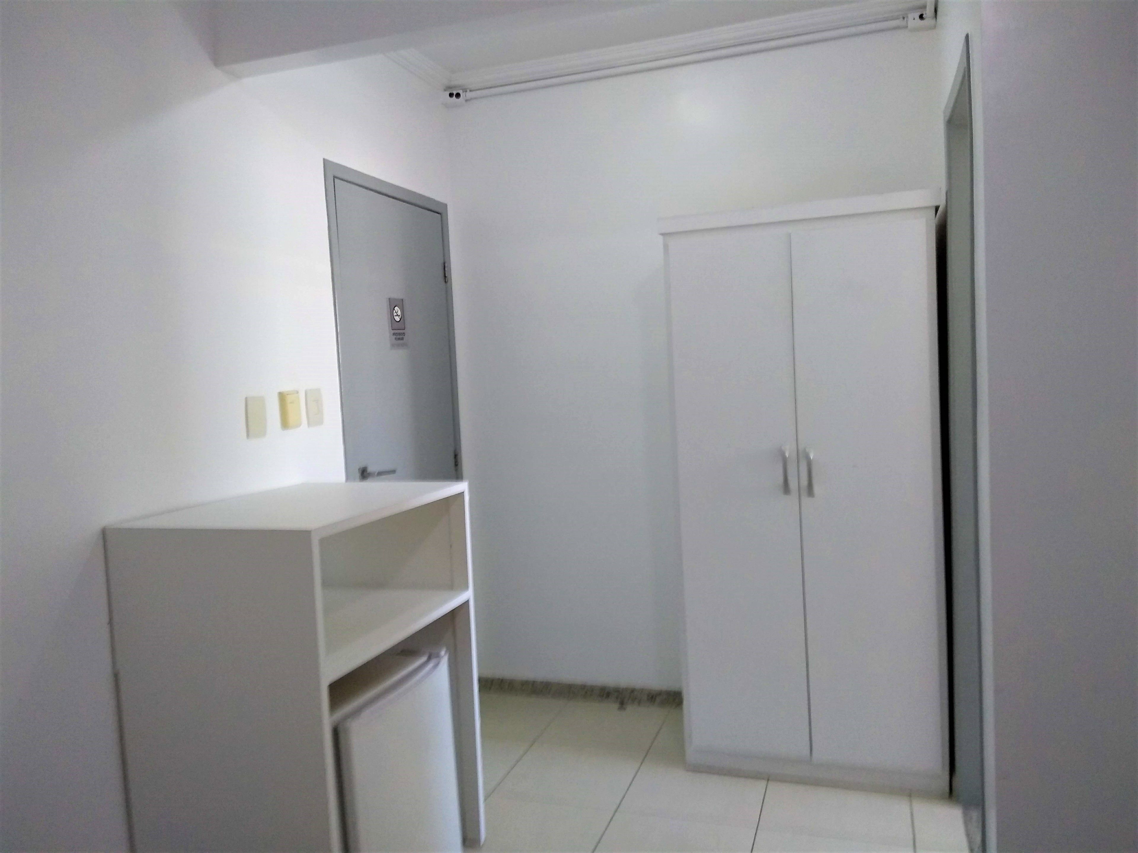 standard triple room | minibar, desk, soundproofing, free wifi