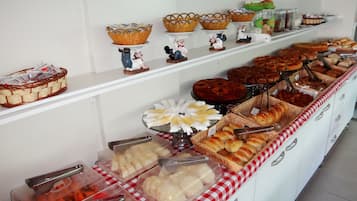 Desayuno buffet incluido todos los días