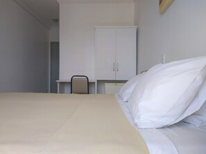 Minibar, desk, soundproofing, free WiFi - Simas Praia Hotel (Aracaju)