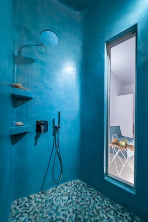Deluxe Double Room | Bathroom