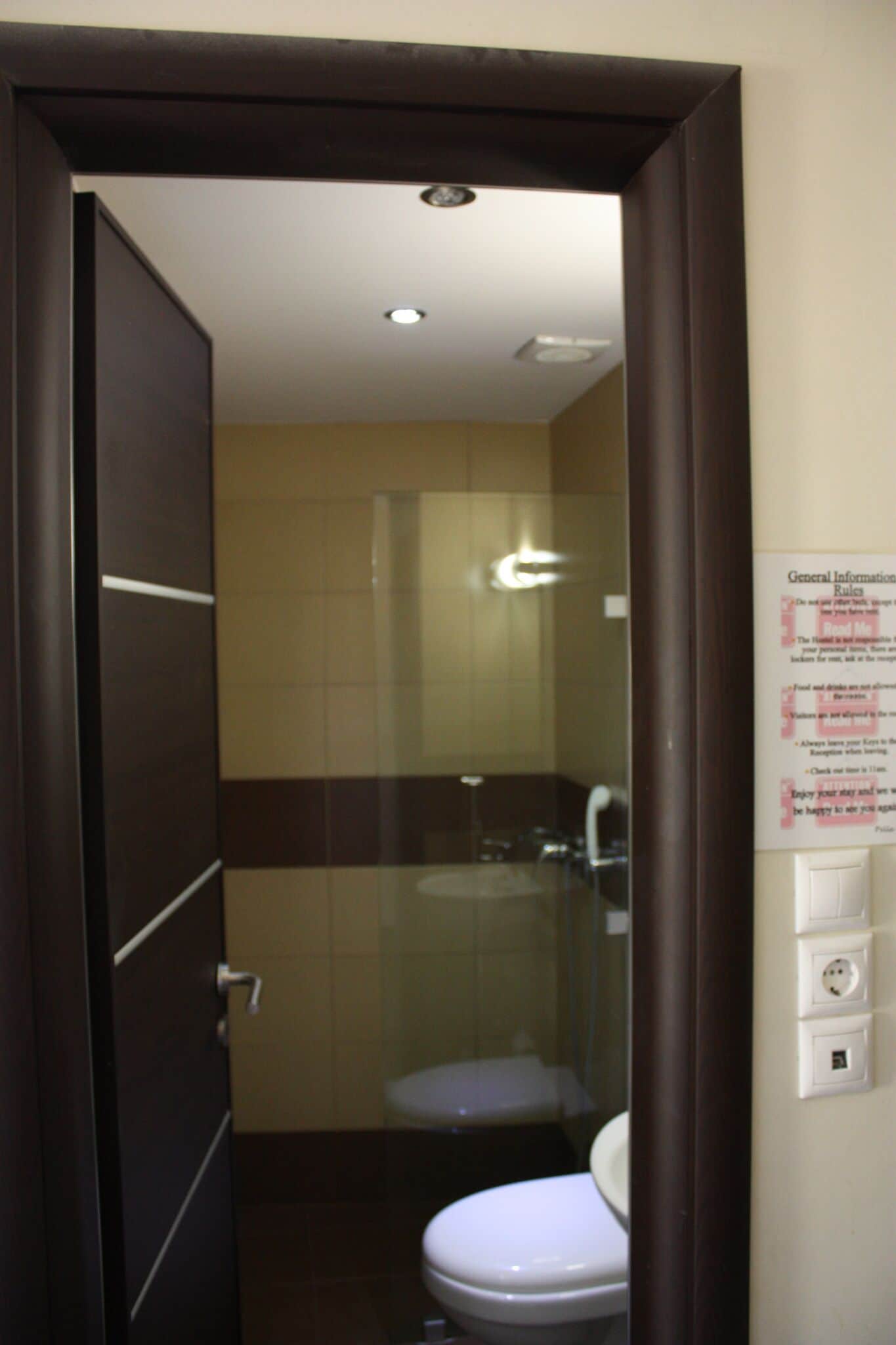 Foto - Pella Inn Hostel