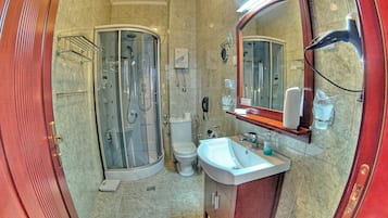 Double Room | Bathroom | Shower, hair dryer, bathrobes, slippers