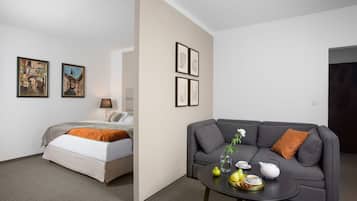 Junior Suite | Select Comfort beds, minibar, in-room safe, desk
