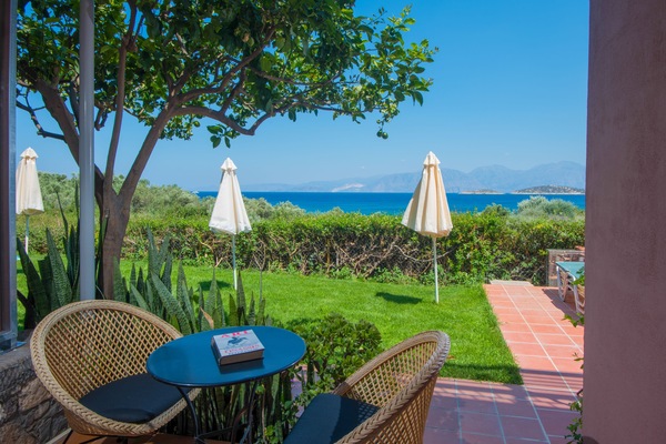 Superior Studio, Sea View | Courtyard view