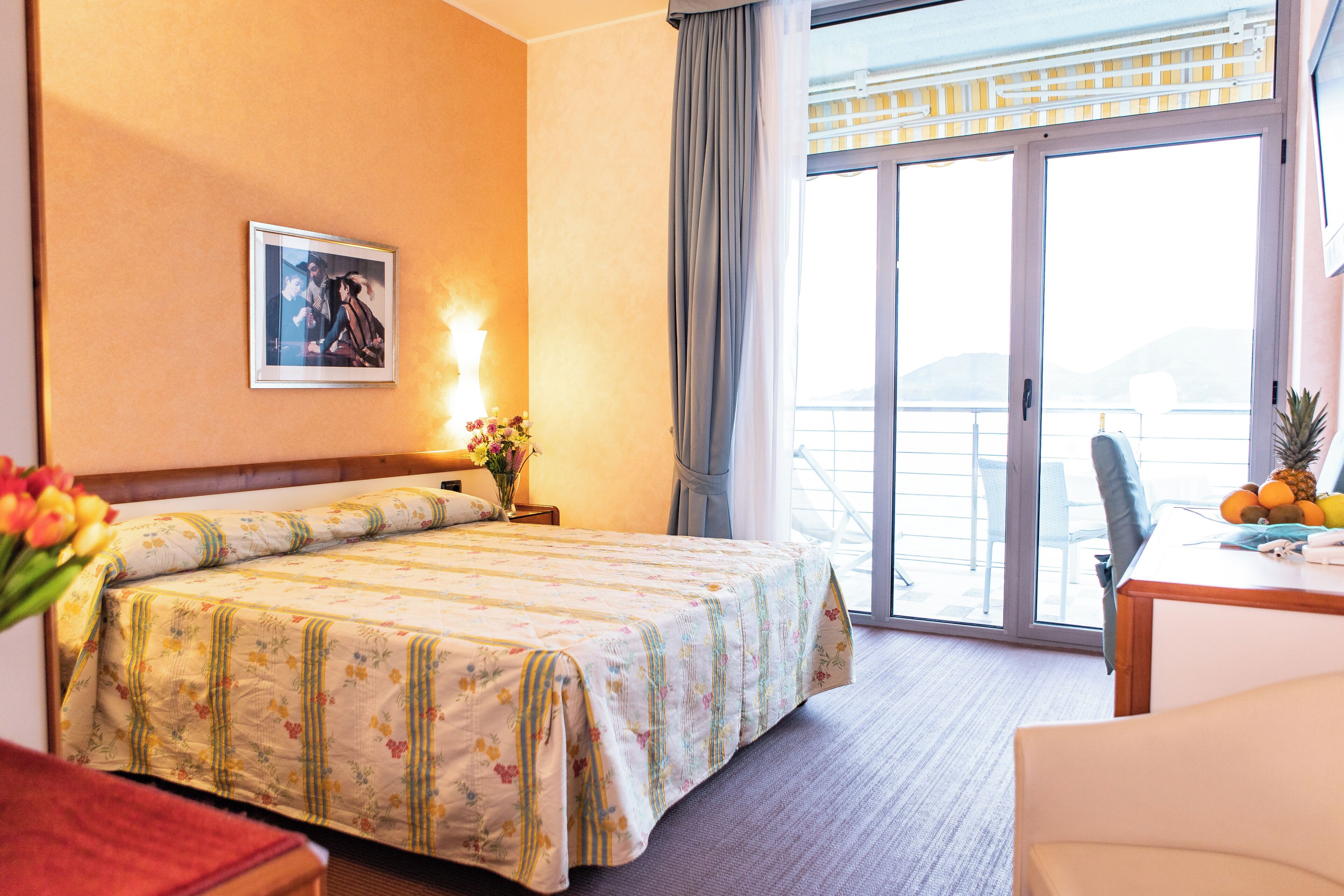 Panoramic Double Room Single Use, Sea View | Down duvets, minibar, in-room safe, desk