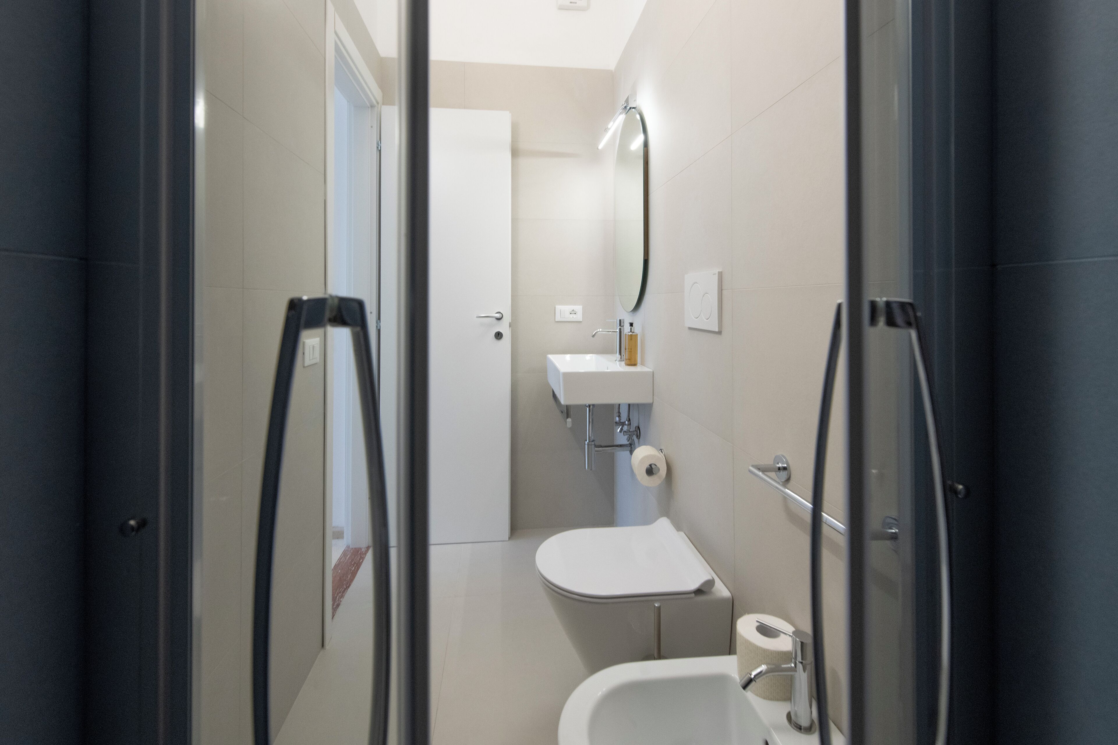 superior double room, patio | bathroom | shower, free toiletries, hair dryer, bidet
