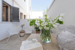 高级双人房, 露台 | 露台