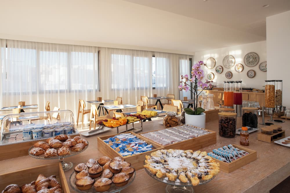 Hotel Albània
