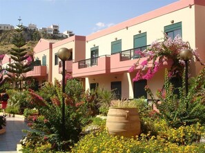 Exterior - Villa Platanias (Platanias)