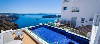 Nefeli Homes - Adults Only