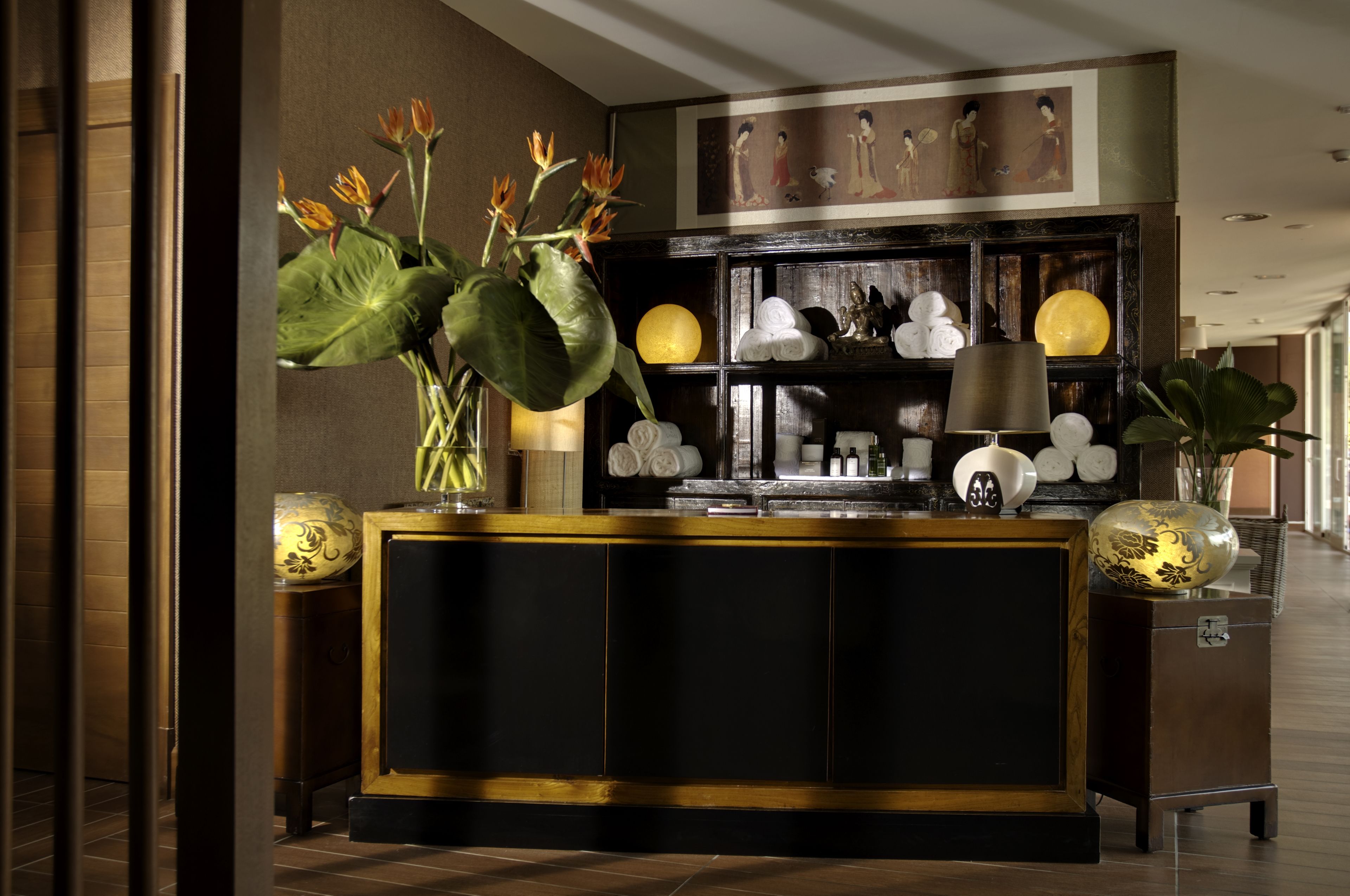 couples treatment room(s), sauna, hot tub, steam room