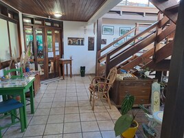 32-inch Smart TV with cable channels