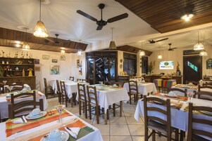 Colazione a buffet inclusa, servita tutte le mattine 