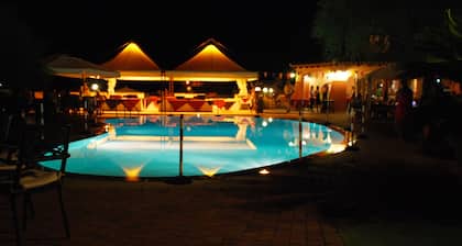 Albergo Residenziale Li Troni