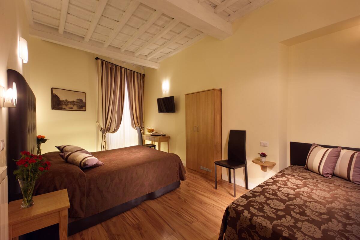 1 bedroom, premium bedding, Select Comfort beds, minibar