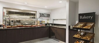 라마다 바이 윈덤 캠브리지