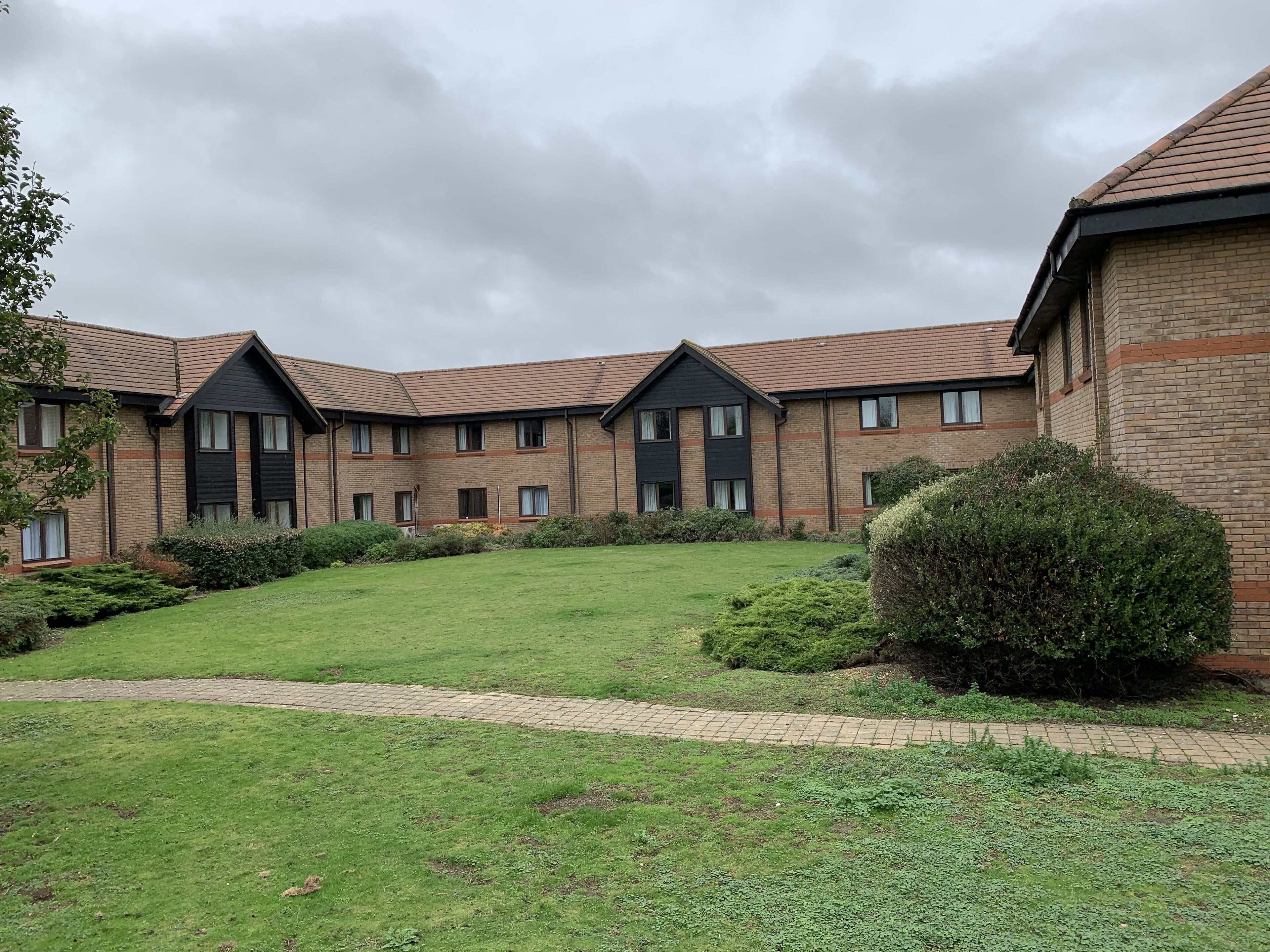 Photo - Ramada Cambridge